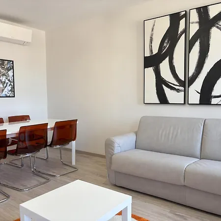 Nazario Sauro 20 Apartment *