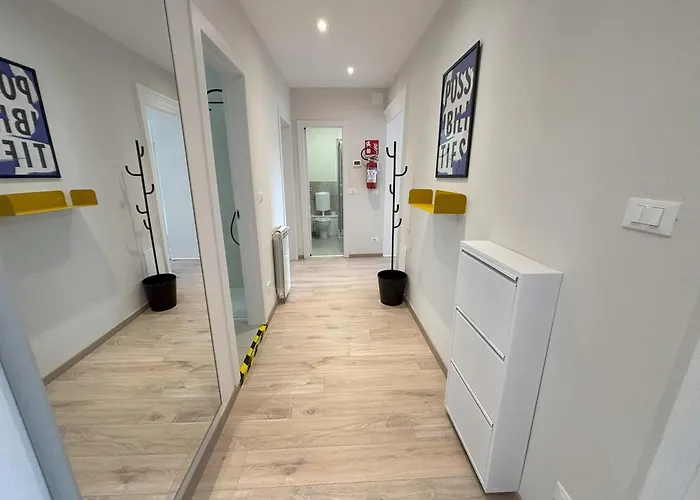 Nazario Sauro 20 * Trieste